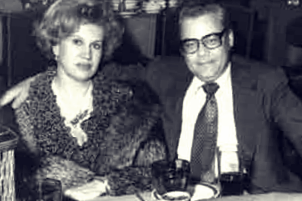 На фото: Аркадий Шевченко с женой