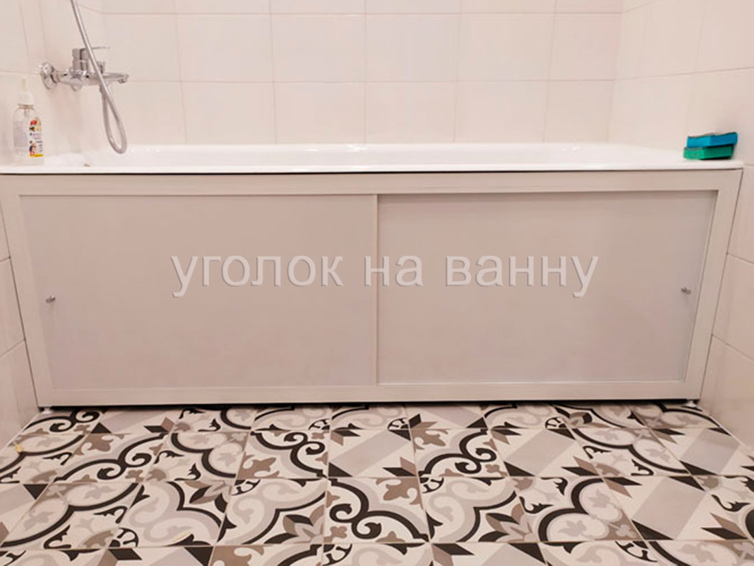 Примеры экранов под ванну.