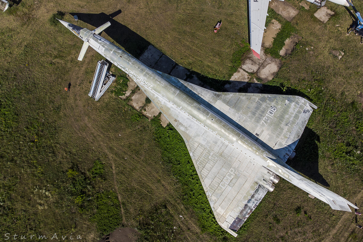 Ту-144- СССР-77108. История о том как прилетел на учебный аэродром, что  было и что будет с легендарным самолетом | SturmAvia - авиация и  путешествия | Дзен