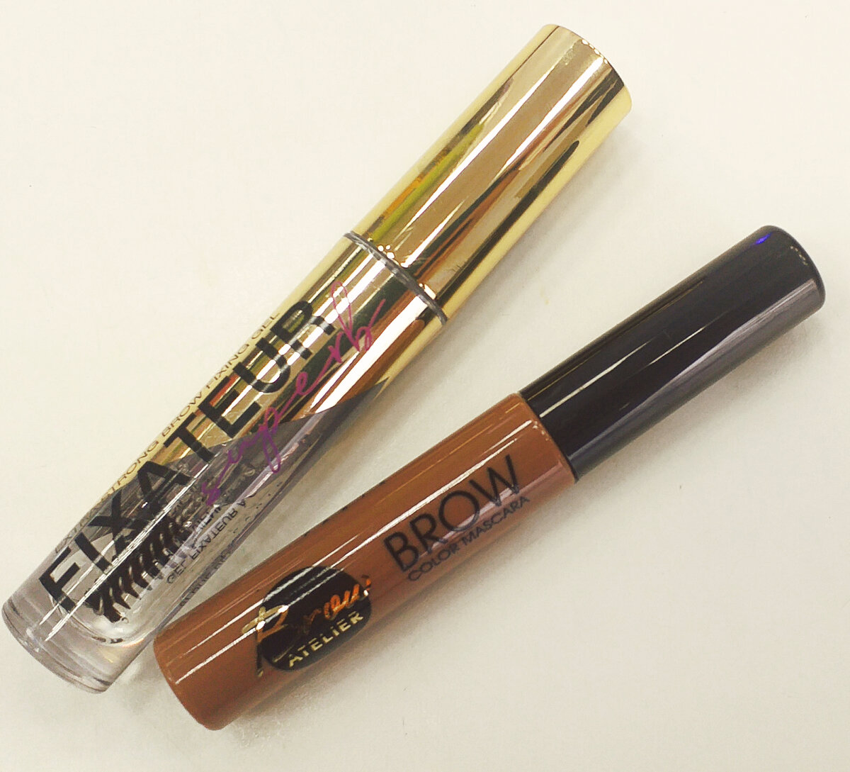 фиксирующий гель и тушь для бровей 