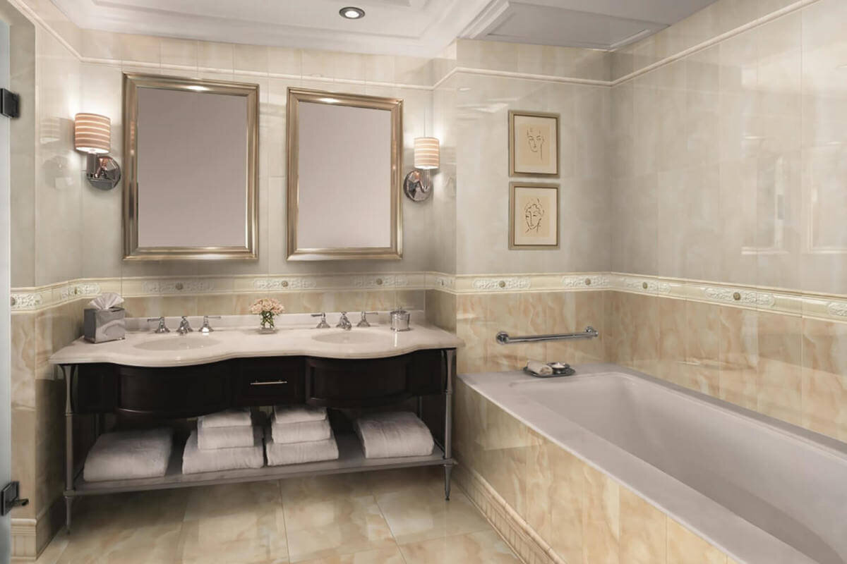 Классический стиль с интересной плиткой так же актуален (источник фото - https://1-co.ru/n8fU2)