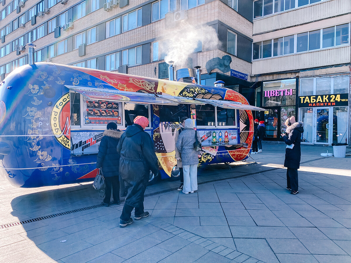 Фудтрак Matreshka →