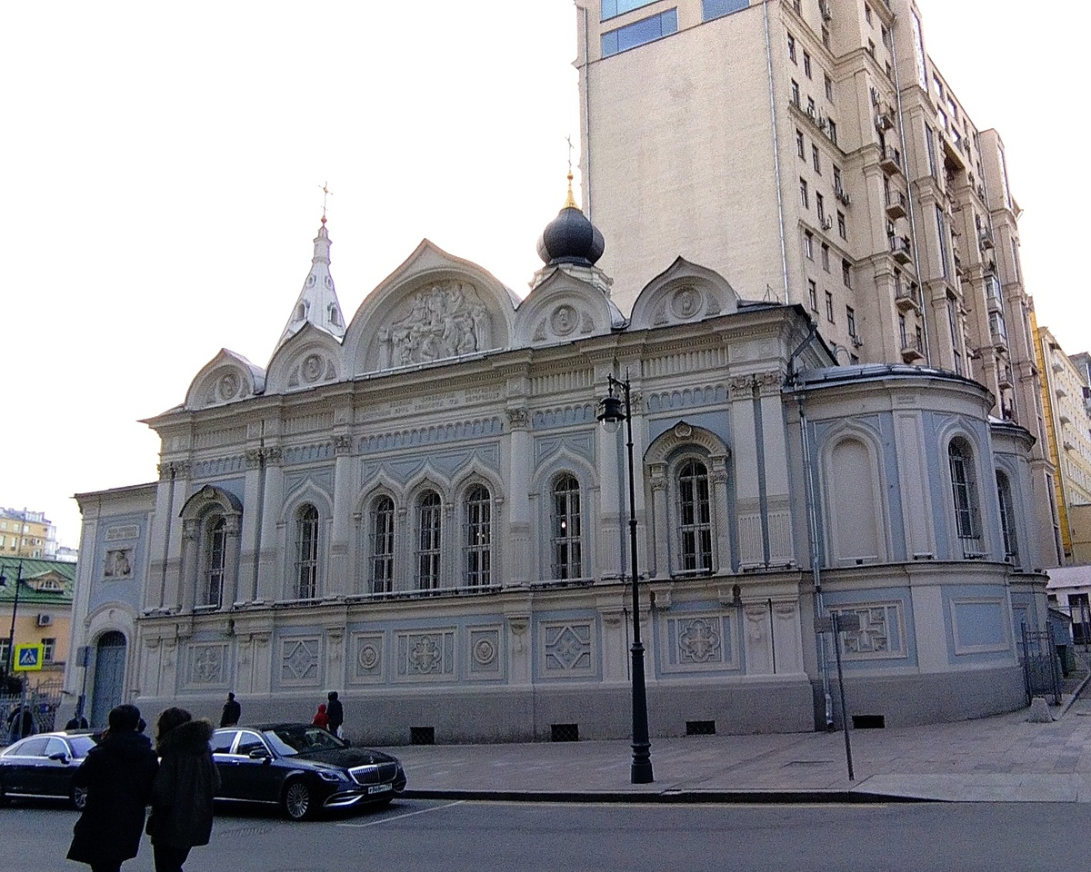 Успенская церковь в Газетном переулке. 