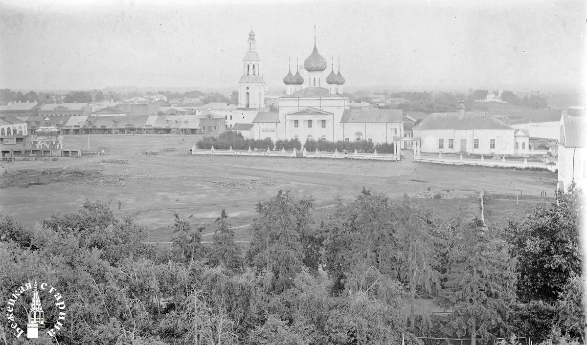 Панорама Бежецка с пожарной каланчи. 1901 год.  