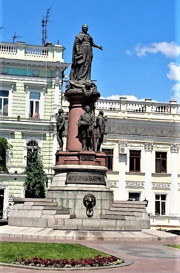 Фото из общедоступных и бесплатных интернет-источников