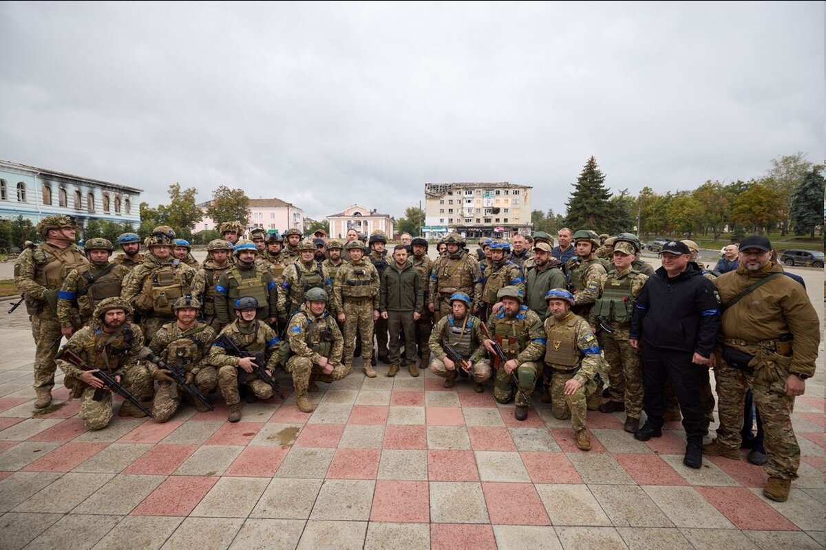 До последнего... Чей Iзюм? Кто качает "каспийскую лодку"? И Рамзан - главный психолог!