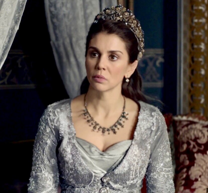 Нурбану Султан 