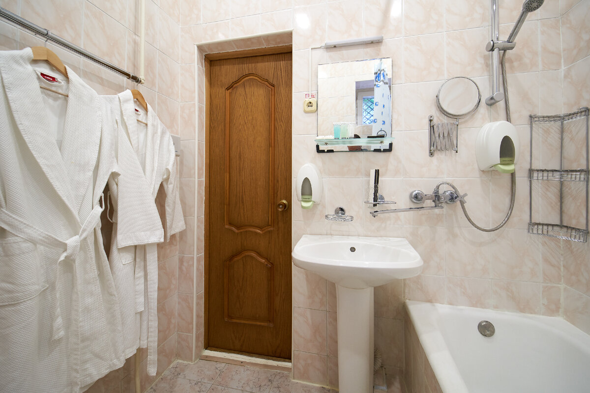 Кемерово. Номера 1 корпуса в авроре хоста. Видео отдыхающих. Санаторий «родник» г. Санаторий аврора хоста фото.