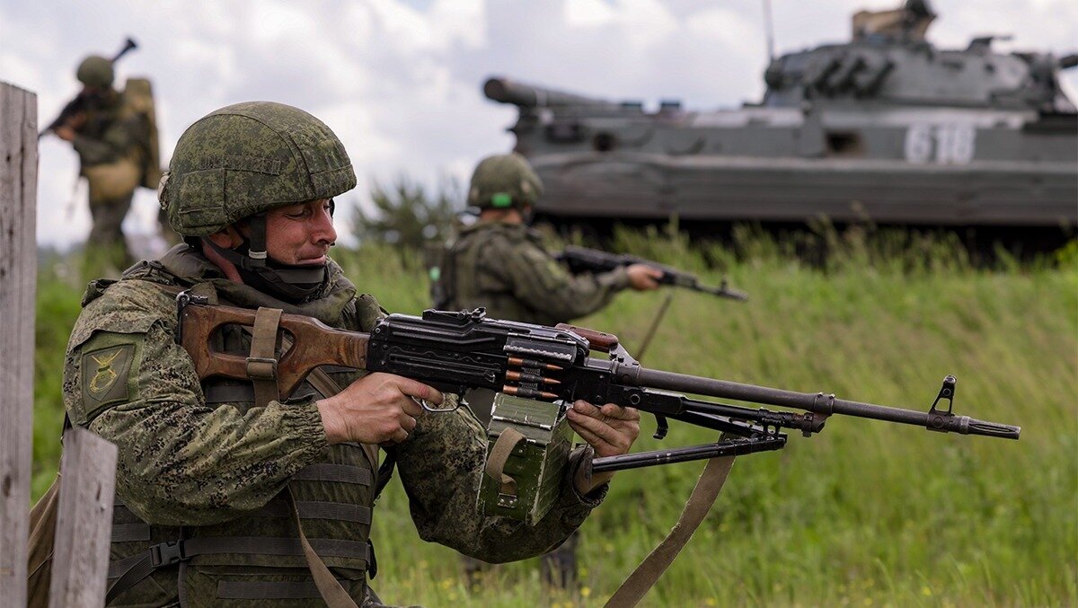     В Батайске сообщили о гибели Богдана Бойко, которого призвали участвовать в СВО в ходе частичной мобилизации, об этом сообщили в городской газете «Вперёд».