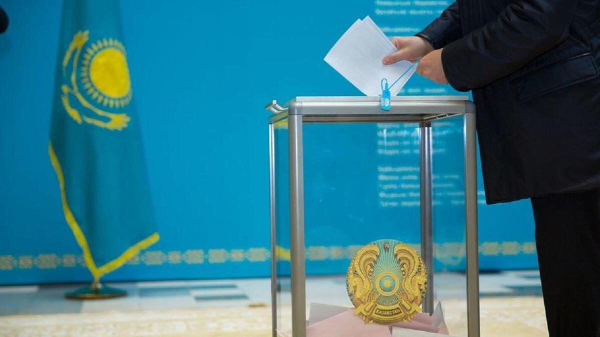    Урна для избирательных бюллетеней:gov.kz