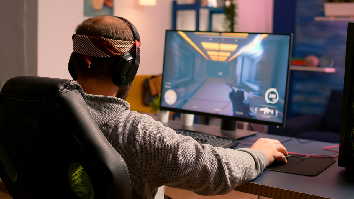 <a href="https://www.freepik.com/free-photo/cyber-gamer-stretching-hands-neck-before-playing-online-video-games-using-rgb-keyboard-mouse-player-performing-online-games-during-gaming-tournament_15962569.htm#query=gamer&position=3&from_view=search&track=sph">Image by DCStudio</a> on Freepik 