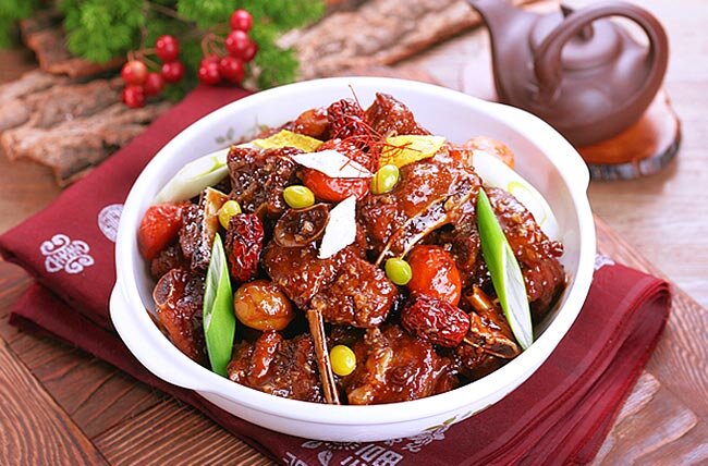 кальби блюда. китайские свиные ребрышки. свиные ребрышки «кальби». говяжьи ребра кальби. ребрышки по корейски.