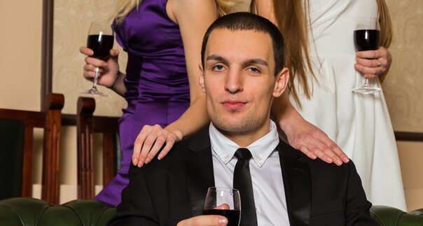 Каждый женатый мужчина хотя бы раз думал об измене. Опытные психологи говорят, что даже мысль об адюльтере влияет на поведение. О том, как вовремя заметить, что мужчина начал вам изменять 
 
Каждый женатый мужчина хотя бы раз думал об измене. Опытные психологи говорят, что даже мысль об адюльтере влияет на поведение. О том, как вовремя заметить, что мужчина начал вам изменять, и расскажет Passion.ru. 
