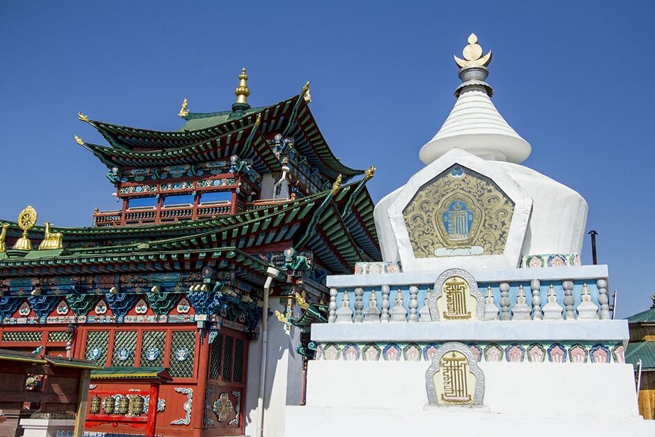 дацан в улан-удэ. гусиноозерский тамчинский дацан в бурятии. бурятия храм итигэлова. буддийский храм иволгинский дацан. дацан иволга.