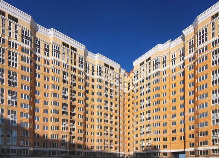 Идиллическая картина снаружи. Но большой вопрос - из чего сделаны стены