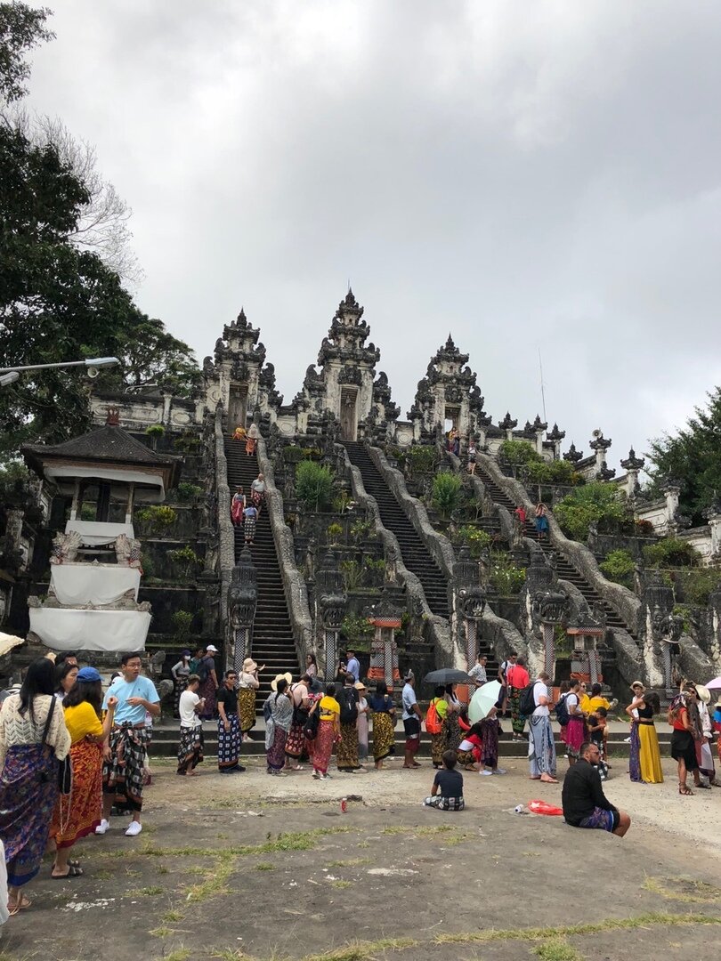                                                   Lempuyang Temple