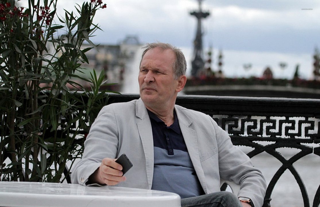 где сейчас живет добронравов. где сейчас живет добронравов. дача федора домрамранова. добронравов сваты 2021. федор добронравов фото.