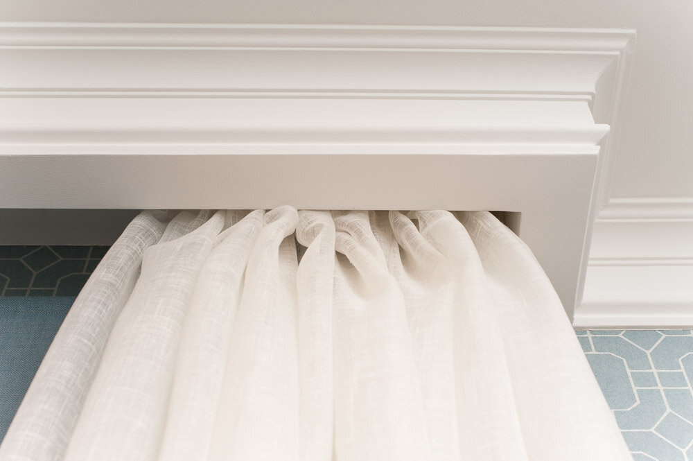 Карниз из полиуретана под покраску от производителя Orac.