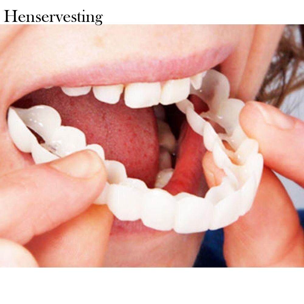 Дешевые косметические чехлы для зубов-доступное решение практически для любого бюджета здоровья и красоты. Цель дешевых косметических зубов охватывает помочь вам покрыть сверхъестественные огрехи, метки, и обесцвечивание на ваших зубах. Косметические чехлы помогают отбелить ваши зубы, или, по крайней мере, просто скрыть непривлекательные и простые "плохие" выглядящие рты от взгляда других людей. Цель этой статьи, чтобы помочь вам найти правильный продукт, чтобы помочь вам покрыть ваши зубы и сделать их гораздо более привлекательными. Различные дешевые косметические покрытия для зубов представлены на рынке, и они входят в различные ценовые диапазоны, а также формы. Косметические обложки для зубов могут быть такими же простыми, как отбеливающий макияж для зубов или полоски, которые проходят через ваши зубы, к более сложным обложкам, которые по существу являются моделирующими зубами, которые буквально покрывают ваш текущий набор зубов. Варианты очень разнообразны, мягко говоря. Если у вас есть какие-либо вопросы или комментарии о дешевых косметических зубов охватывает, не забудьте сообщить мне в комментарий разделе этой статьи. 
Дешевые косметические крышки зубов для вас Я понимаю, что название этого раздела немного длинновато, но он очень хорошо описывает этот набор продуктов. По сути, эти покрытия зубов являются равными при использовании краски или макияжа на вашей коже; за исключением того, что они сделаны специально для отбеливания зубов и используются на ваших зубах. Хотя это может сначала показаться немного странным, с мыслью о том, что эти продукты по существу являются всего лишь формой макияжа для ваших зубов; я бы поверил, что многие люди будут гораздо более удобны с продуктами такого рода. 
Отбеливание Зубов Полоски
Большинство людей, которые заинтересованы в том, чтобы иметь лучший набор зубов, вероятно, рассматривали отбеливание зубов в прошлом. Отбеливание зубов полоски очень полезны, если ваша цель состоит в том, чтобы перейти от окрашенных желтовато-коричневых зубов до жемчужно-белых зубов. В то время как есть много продуктов на рынке, которые работают, как это, некоторые из них очень доверяют и не слишком дорого либо. Я лично бы предложил гребень отбеливание зубов полоски себя, как они клинически проверены и, как известно, творить чудеса для ваших зубов. 