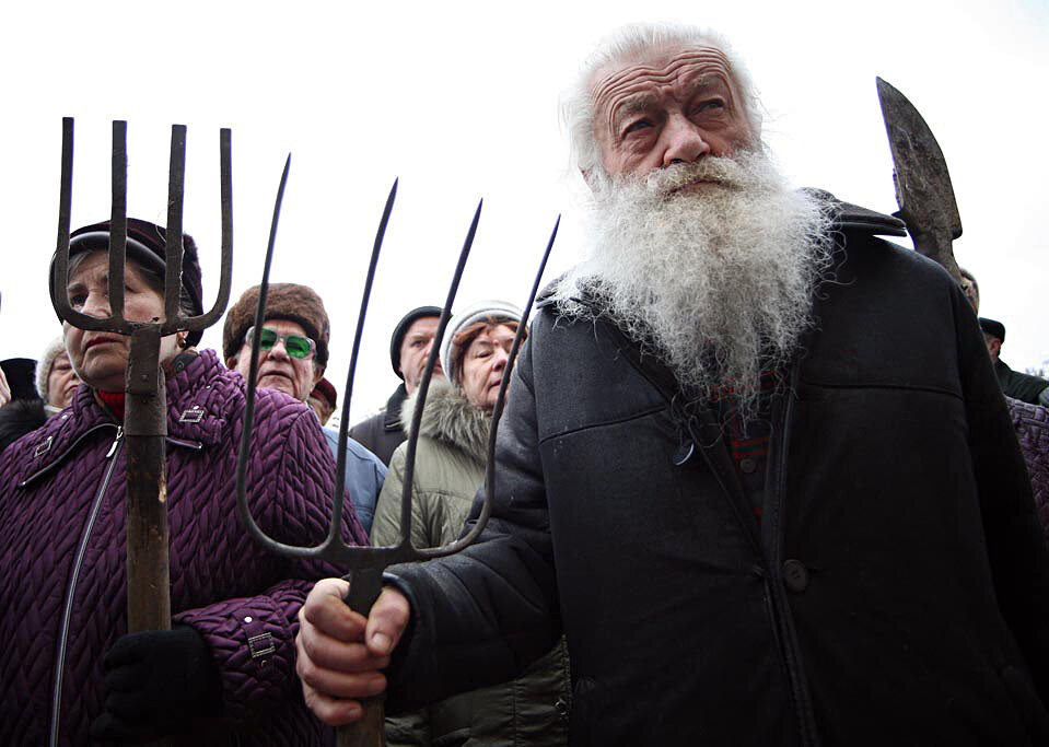 Люди с вилами в России
