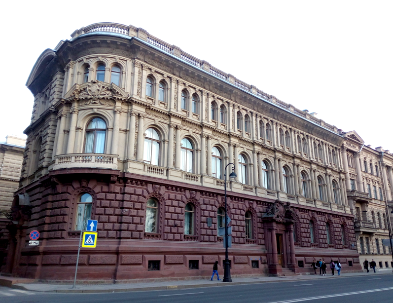 Дворец Великого Князя Михаила Михайловича на Адмиралтейской набережной.