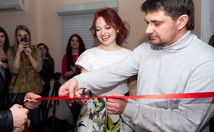 Запускали бизнес с большой "помпой"!