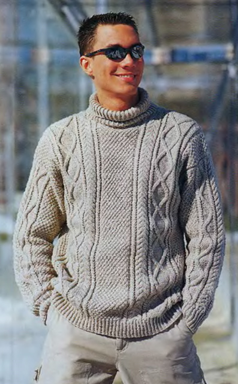 Пуловер цвета беж с ирландским узором