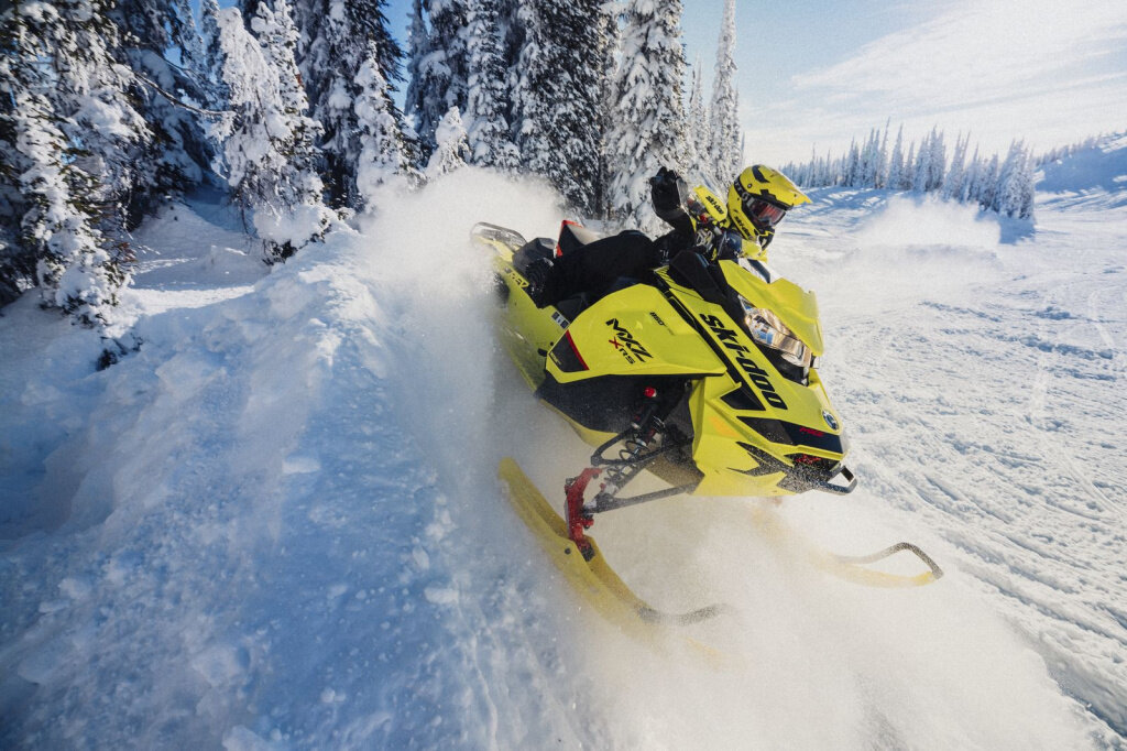  SKI-DOO MXZ X-RS 2020