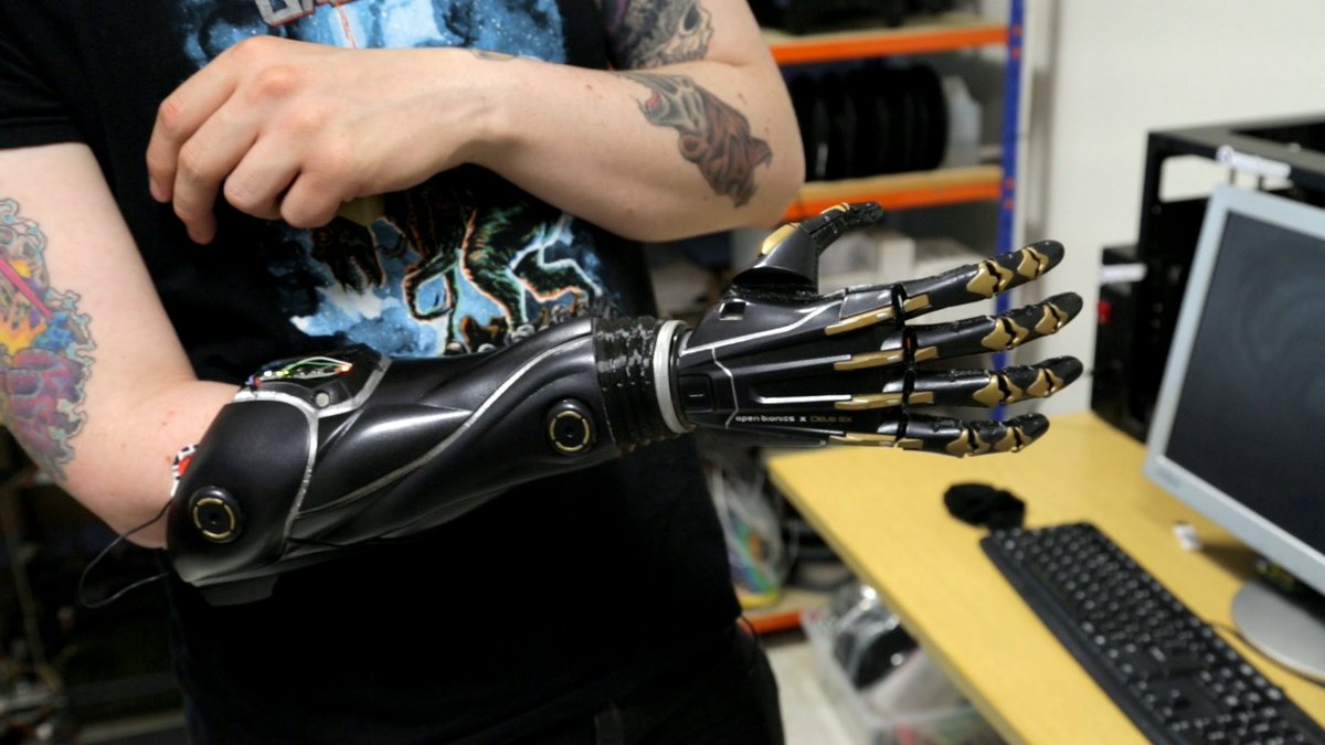 Cyberpunk импланты рук фото 83