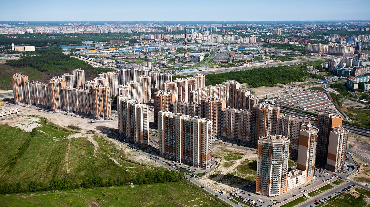 ЖК Юбилейный квартал на Комендантском проспекте - один из примеров КОТ. 
Фото: ЛенСпецСМУ