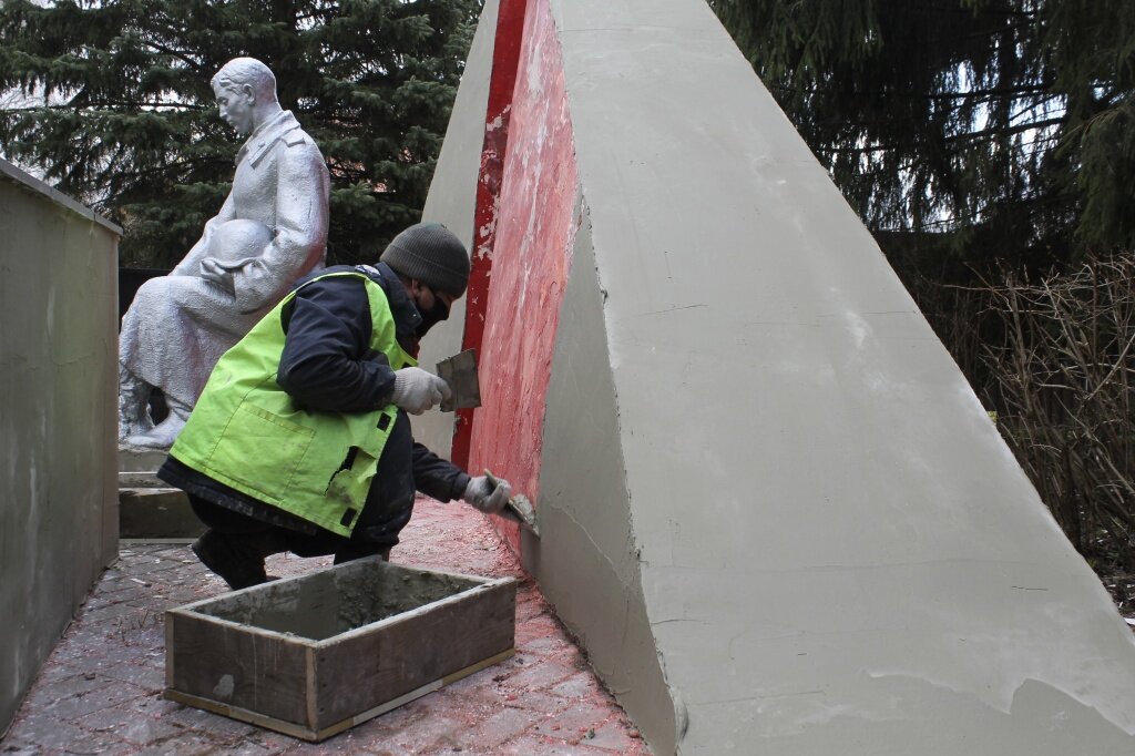 В Твери все воинские захоронения и мемориалы к 9 мая приведут в порядок