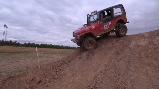 JEEP хорошая машина, но на ней легко перевернуться с горы