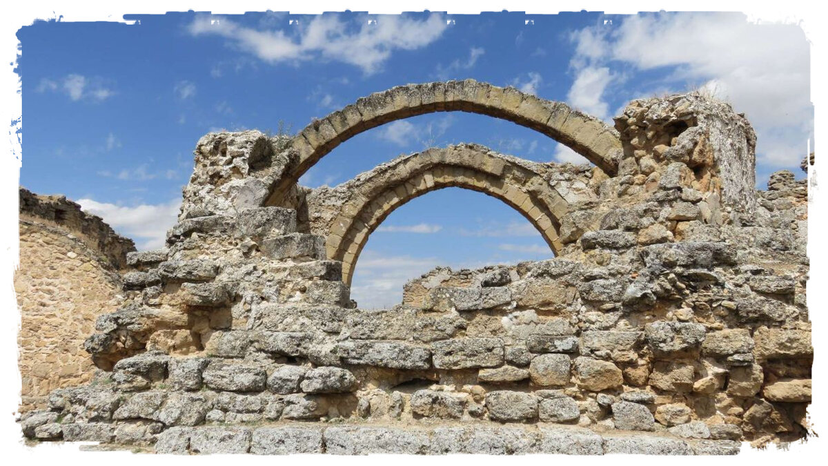 Реккополис - одна из столиц Вестготского королевства в Испании и один из немногих городов, основанных в Западной Европе в Тёмные века.