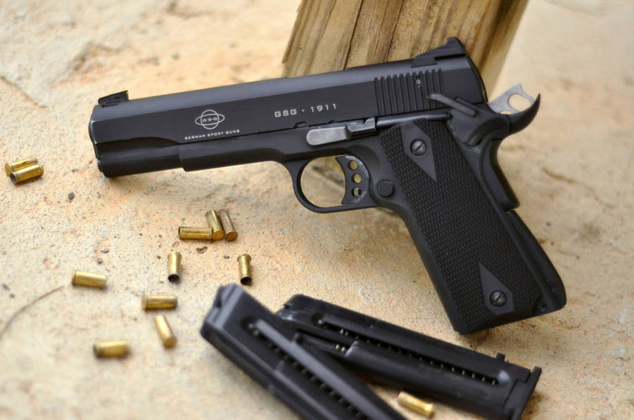 Gun 22. пистолеты ругер 22 калибра. Gun 22. Switch gun fpv револьвер. револьвер смит и вессон 22 калибра.