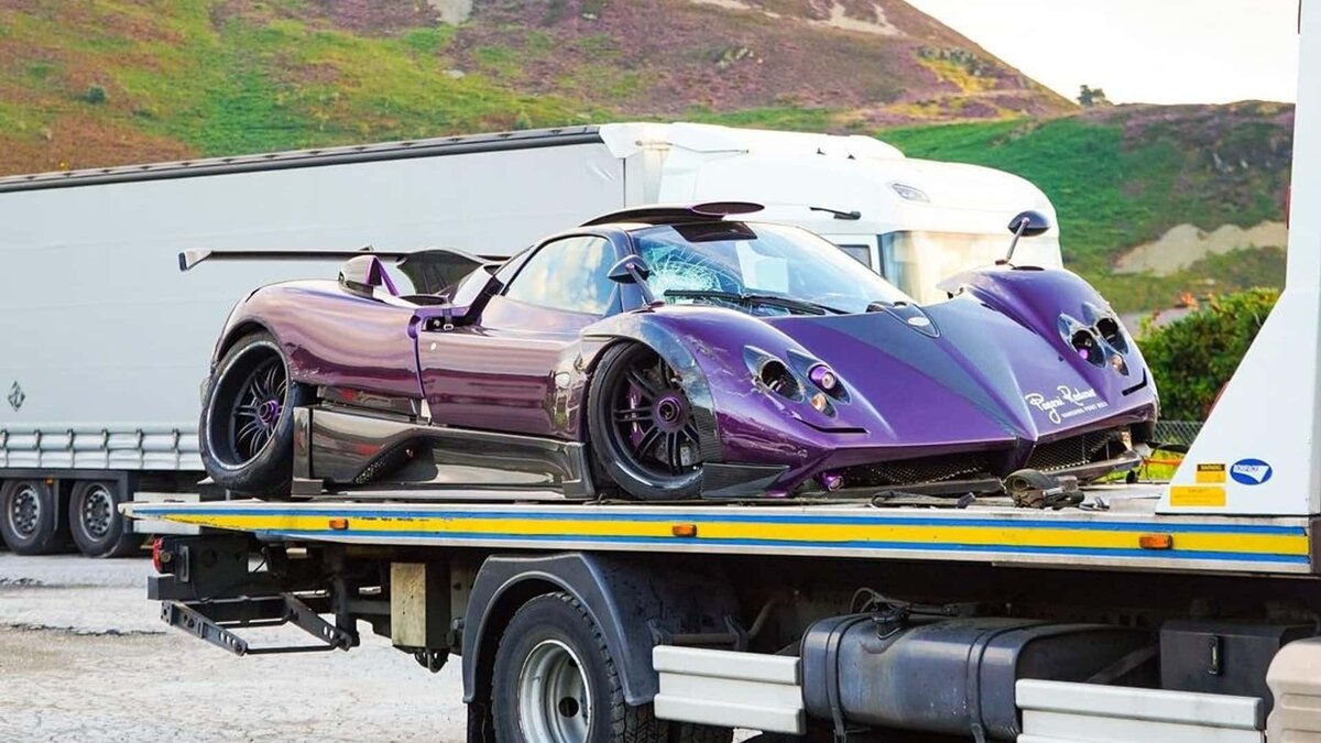 Эксклюзивный Pagani Zonda, принадлежавший Льюису Хэмилтону, разбили в ДТП |  Somanyhorses | Дзен