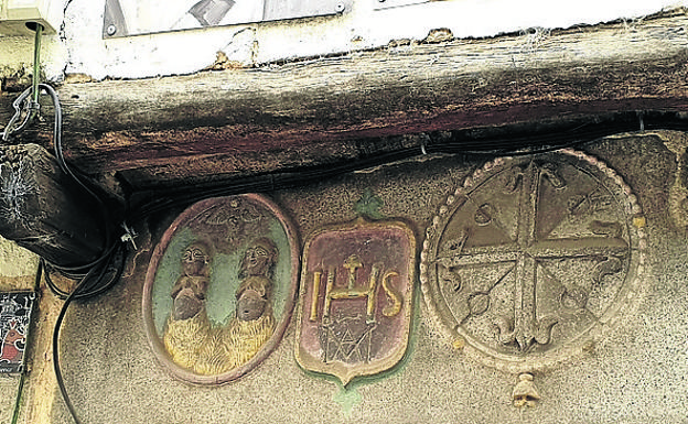 Фото: https://www.elnortedecastilla.es/salamanca/mogarraz-historia-mogarrenos-20200725195328-nt.html