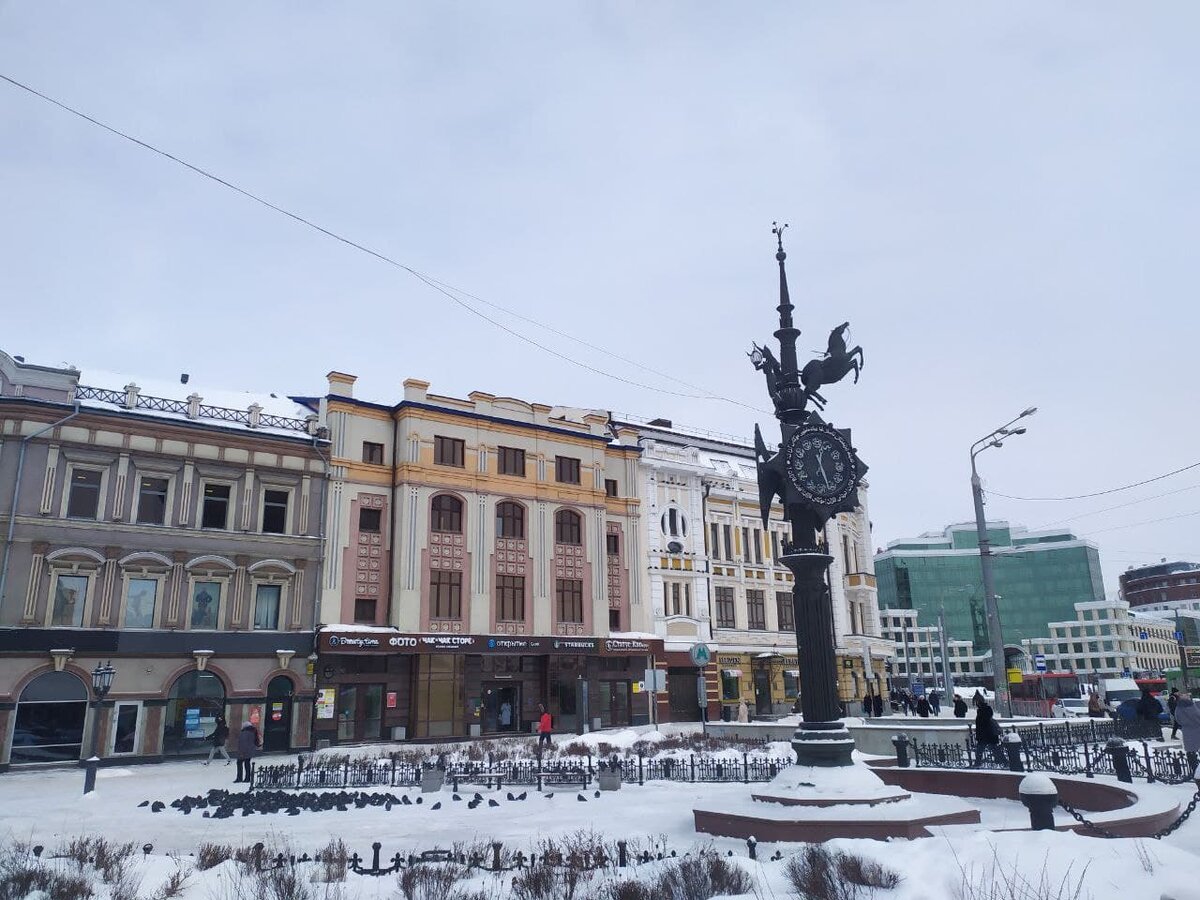 Под этими часами в Казани часто назначают свидания