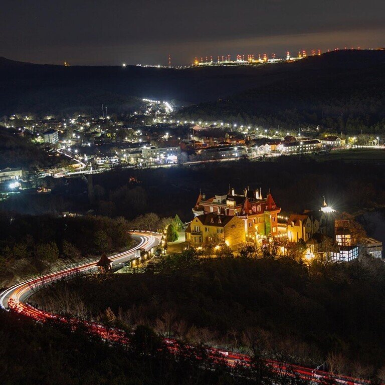 фото взято с https://ok.ru/fotoabraudurso/topics