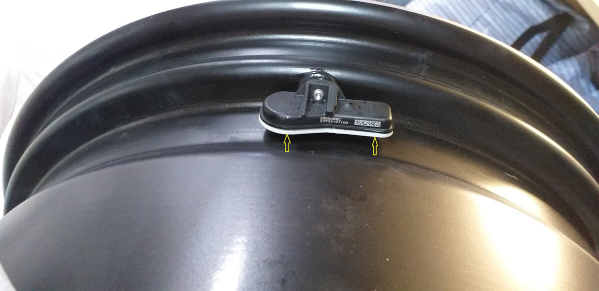 Параллельно диска, я выставлял на глаз.