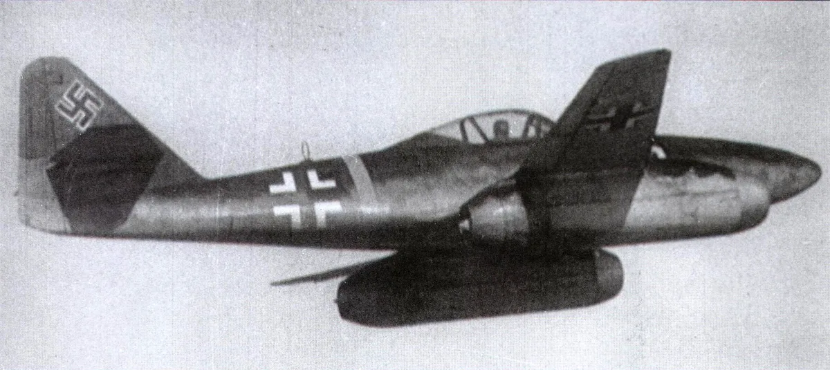Немецкий реактивный истребитель Ме-262. 