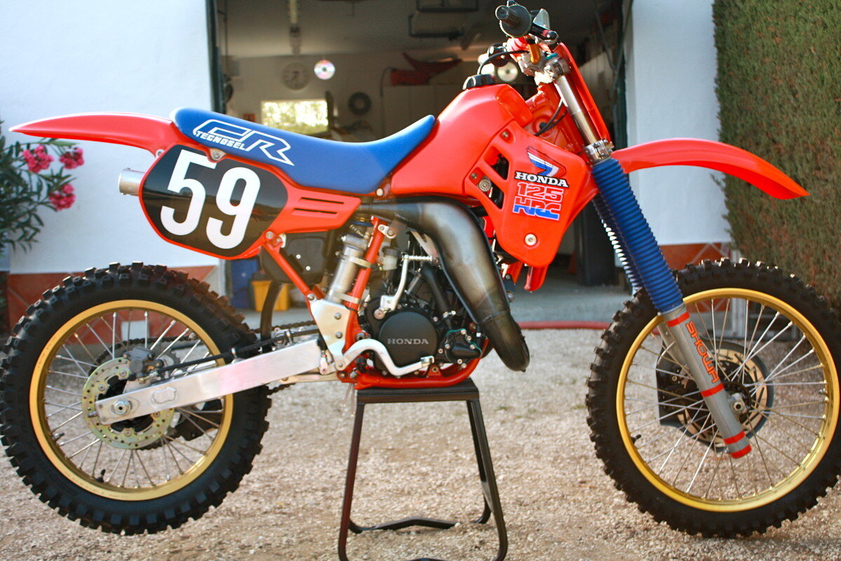 Код на кроссовый мотоцикл. Honda cr250r 91. Honda 125 кросс. Honda CR 90. Хонда кросс 1990.