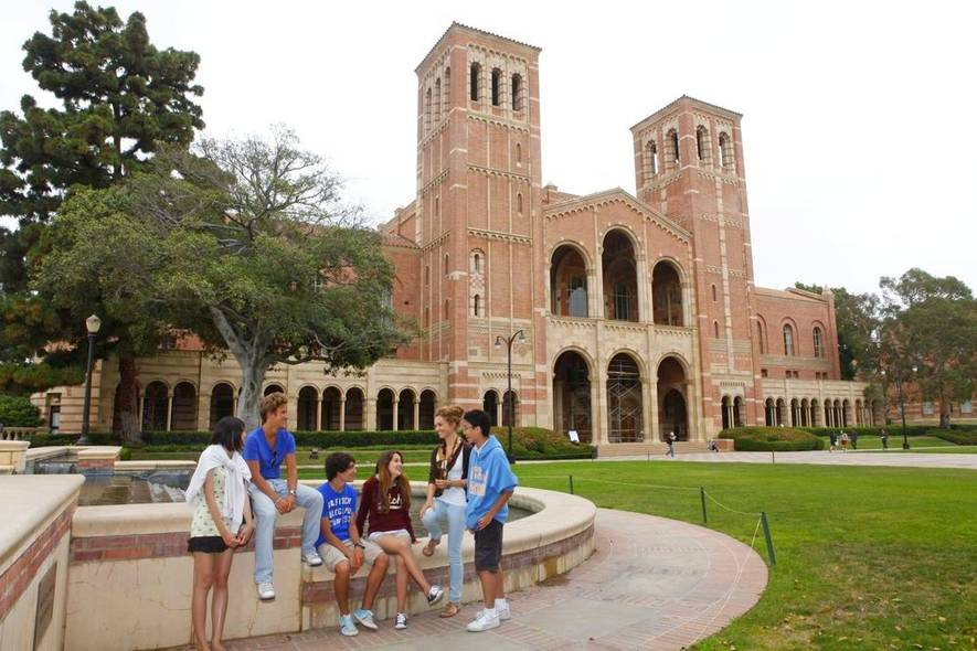 College los angeles. Калифорнийский университет в Лос-Анджелесе. Университет UCLA Лос Анджелес. Калифорнийский университет в Лос-Анджелесе (UCLA). Американская школа Лос Анджелес.