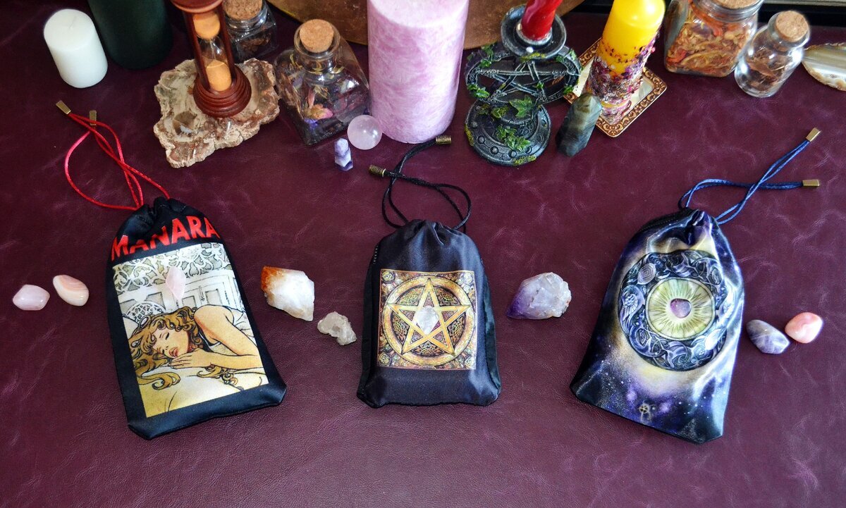 Если хотите управлять своей жизнью, любовью, деньгами и возможностями, убрать энергетические блоки и получить поддержку высших сил, исполнить свои желания и запрограммировать удачу по всем фронтам - приглашаю вас на курс "ТАРО - 12"
Старт - 1 марта.
Подробности в конце статьи, моя электронная почта: margo-taro-22@yandex.ru