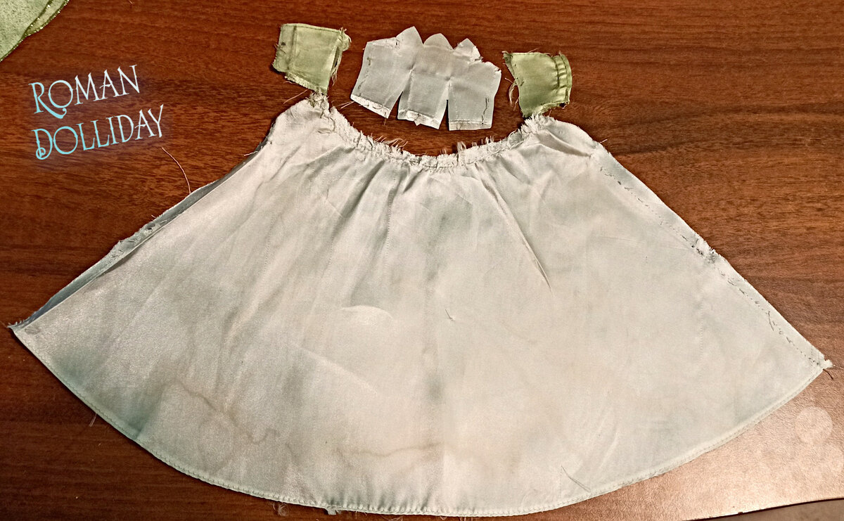 Оригинальное платье