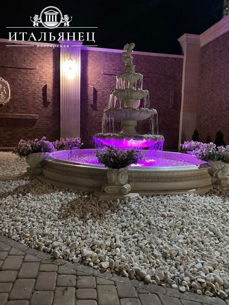 Садовый фонтан Греческий 4 уровня Мальчик с ракушками