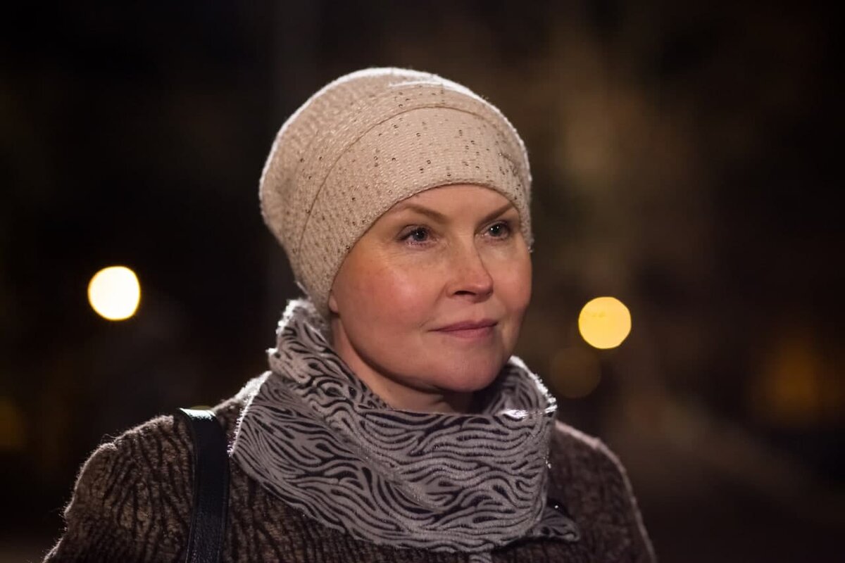 Елена Руфанова в роли медсестры Галины Петровны. Кадр из сериала 