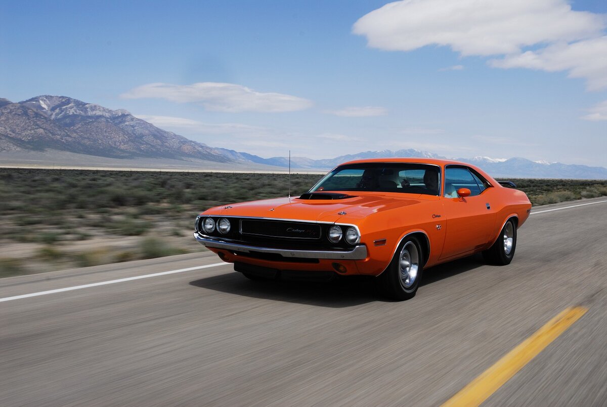 Dodge Challenger 1969 Р¶РµР»С‚С‹Р№