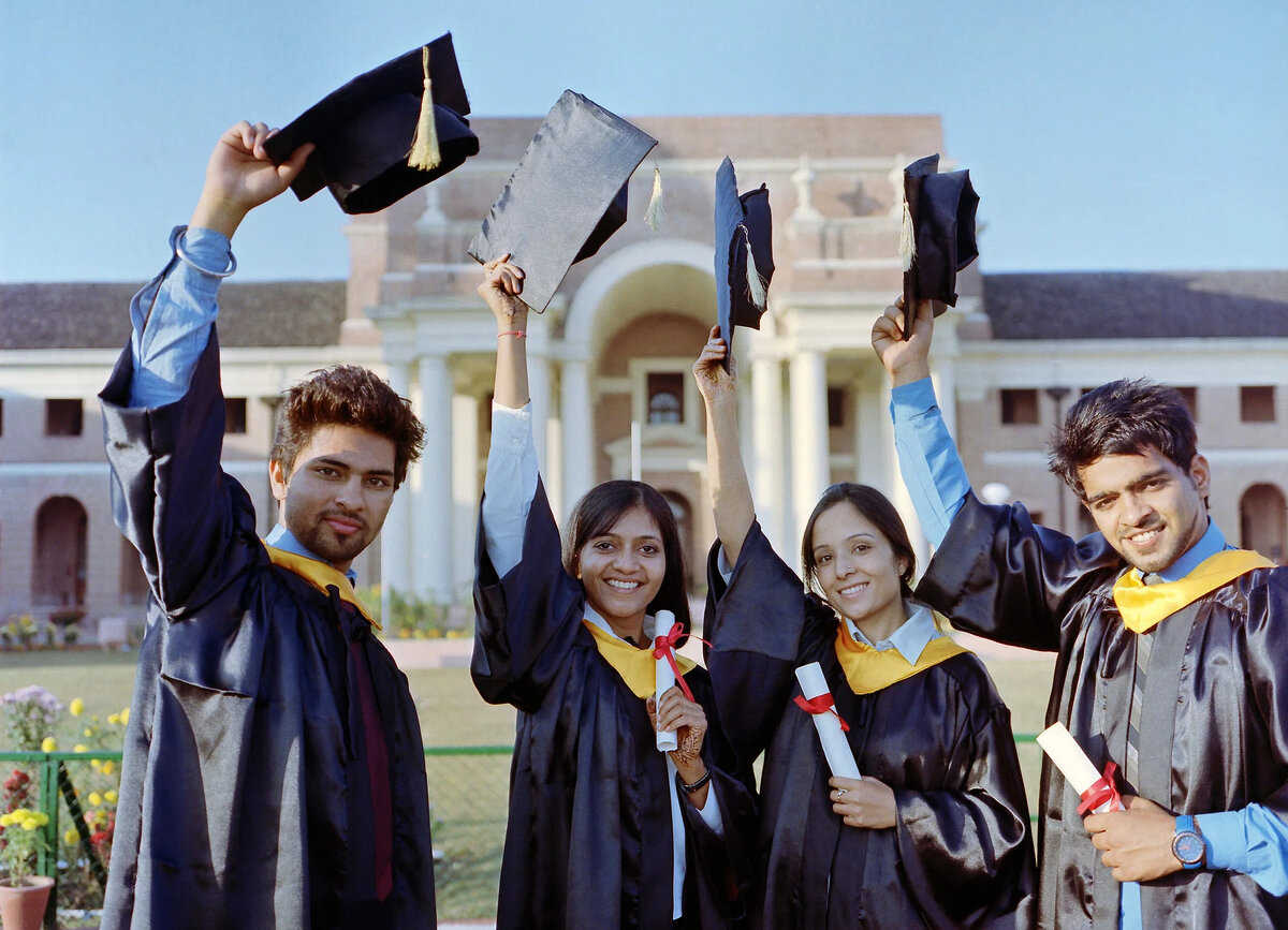 Graduation перевод