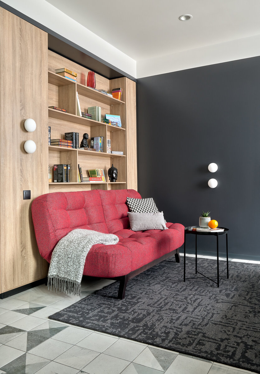 Жк Царская площадь.  Пример зонирования акцентной стеной.