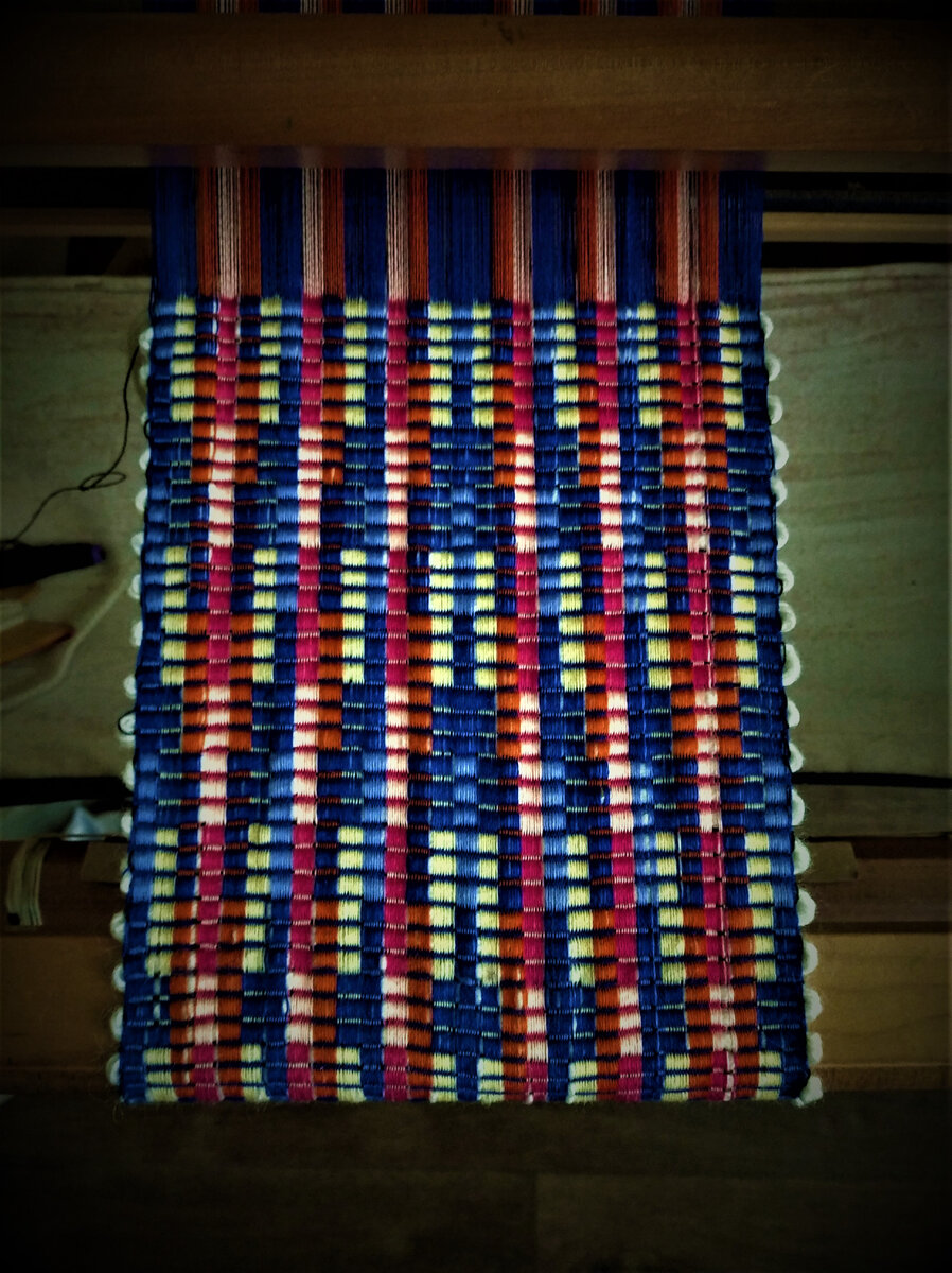 Такой образец у меня получился